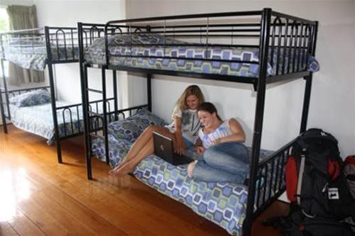 Joe'S Place Backpackers Hostel Brisbane Exterior photo